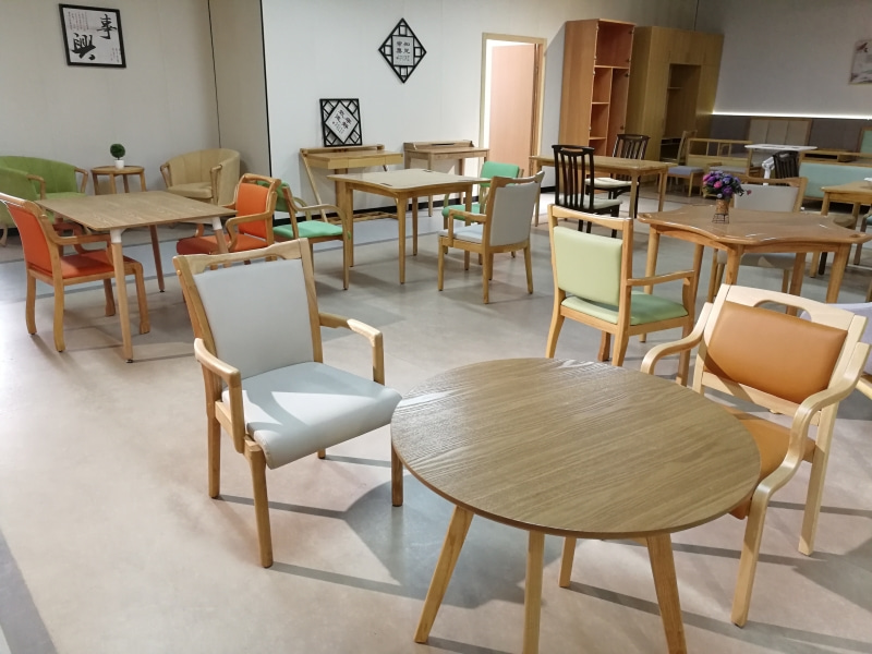 1628066570114716.jpg 适老化桌椅.jpg