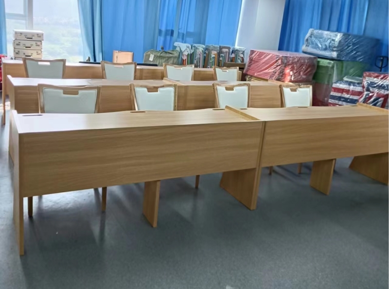 1698718567781163.jpg 适老化桌椅.jpg