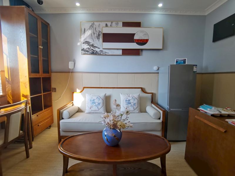 1755847022122693.jpg 适老化沙发.jpg