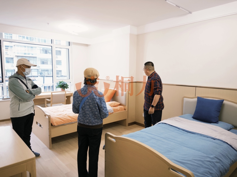 1768641200191774.jpg 护理间.jpg