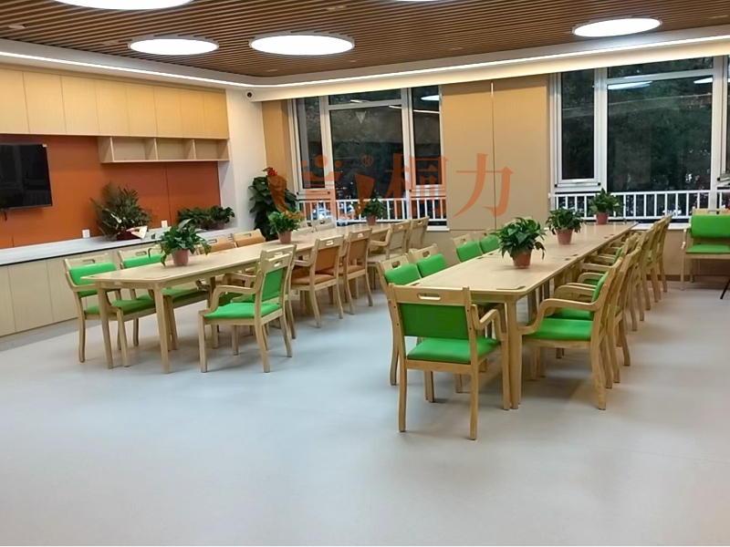 餐厅(2).jpg